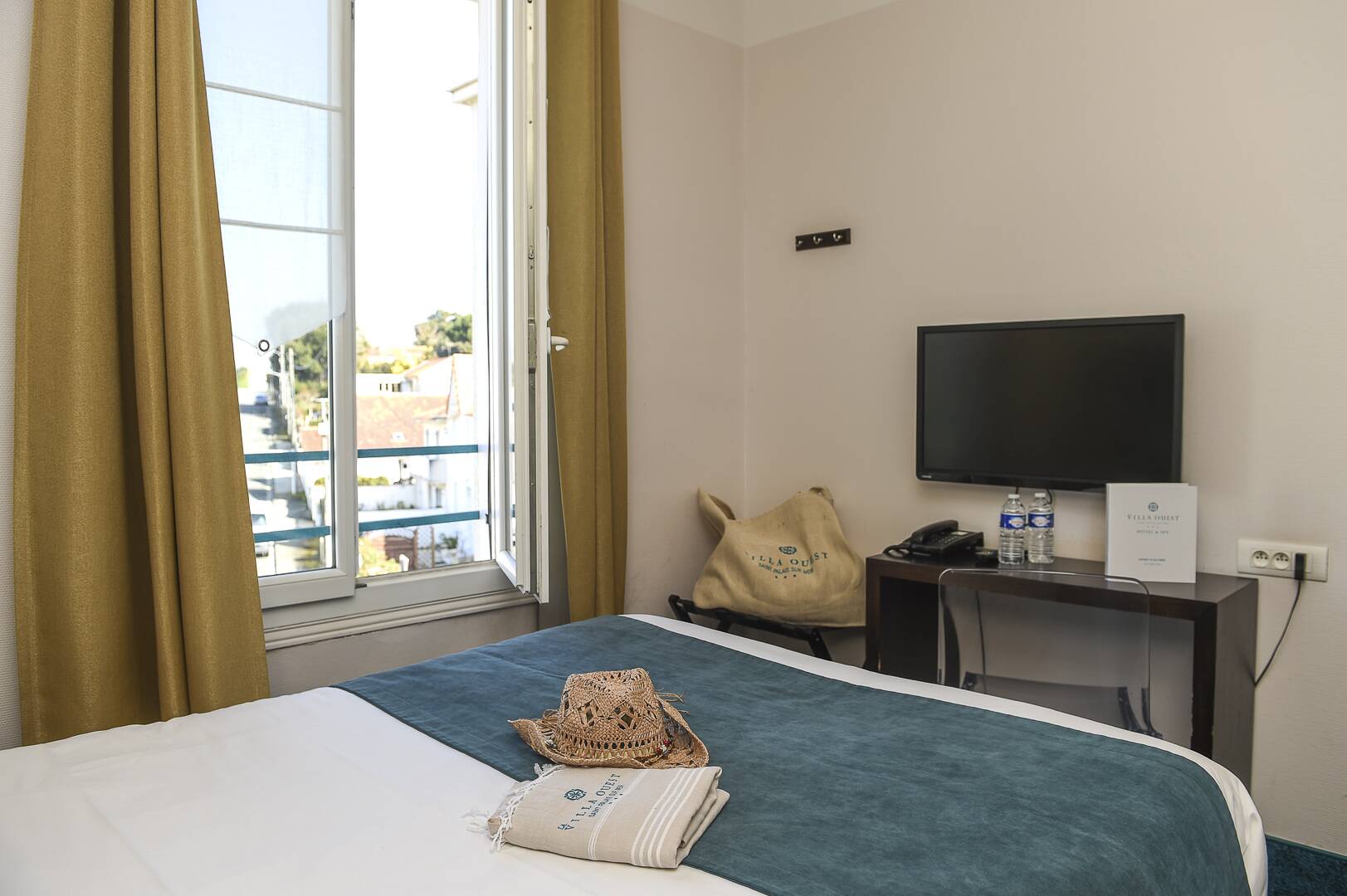 chambre classique hotel villa ouest saint palais sur mer