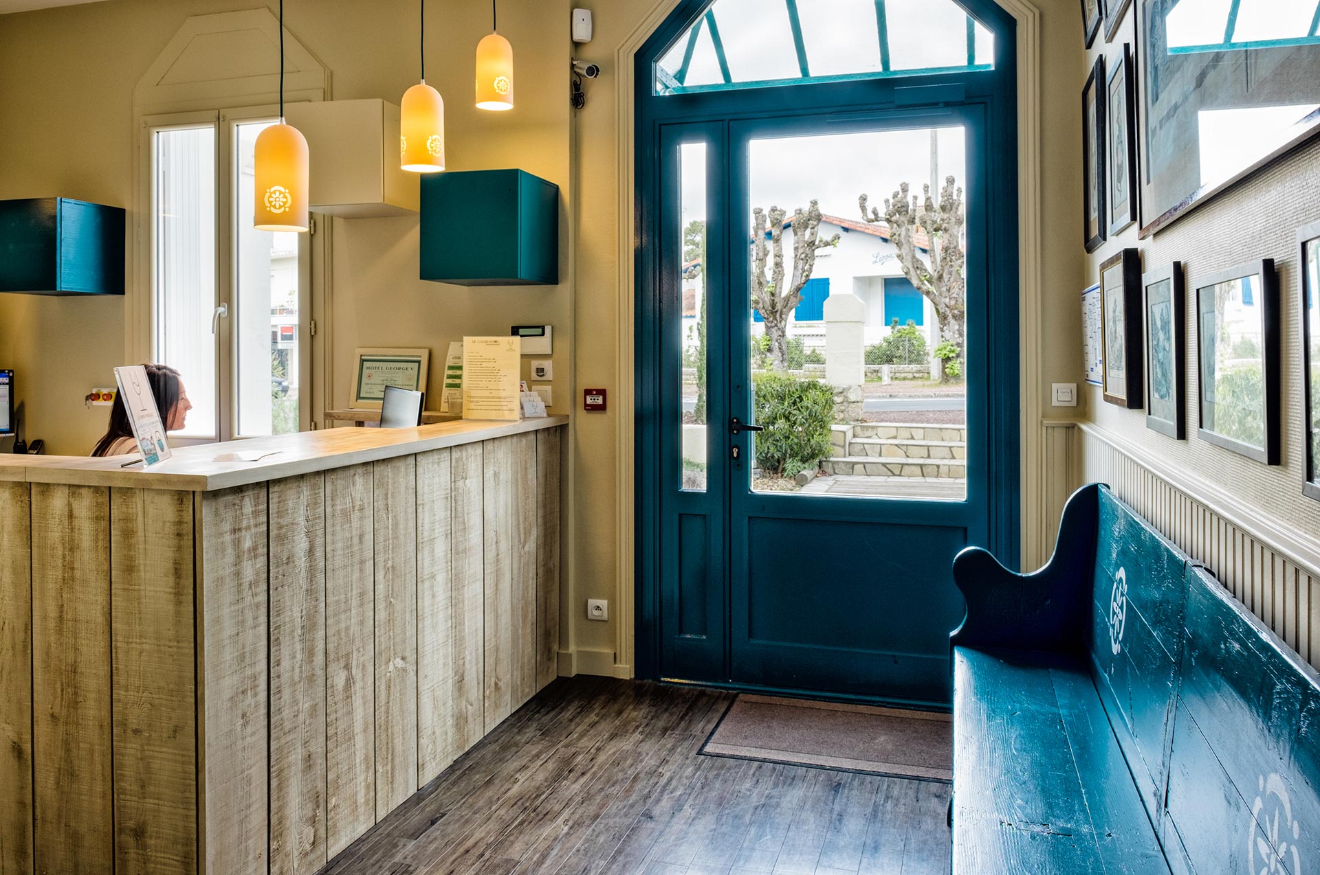 contact et acces hotel villla ouest