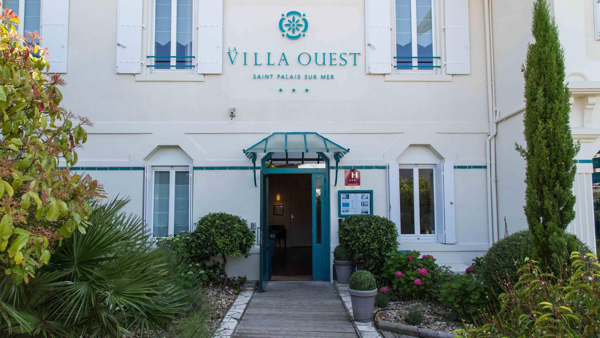 entree hotel villa ouest
