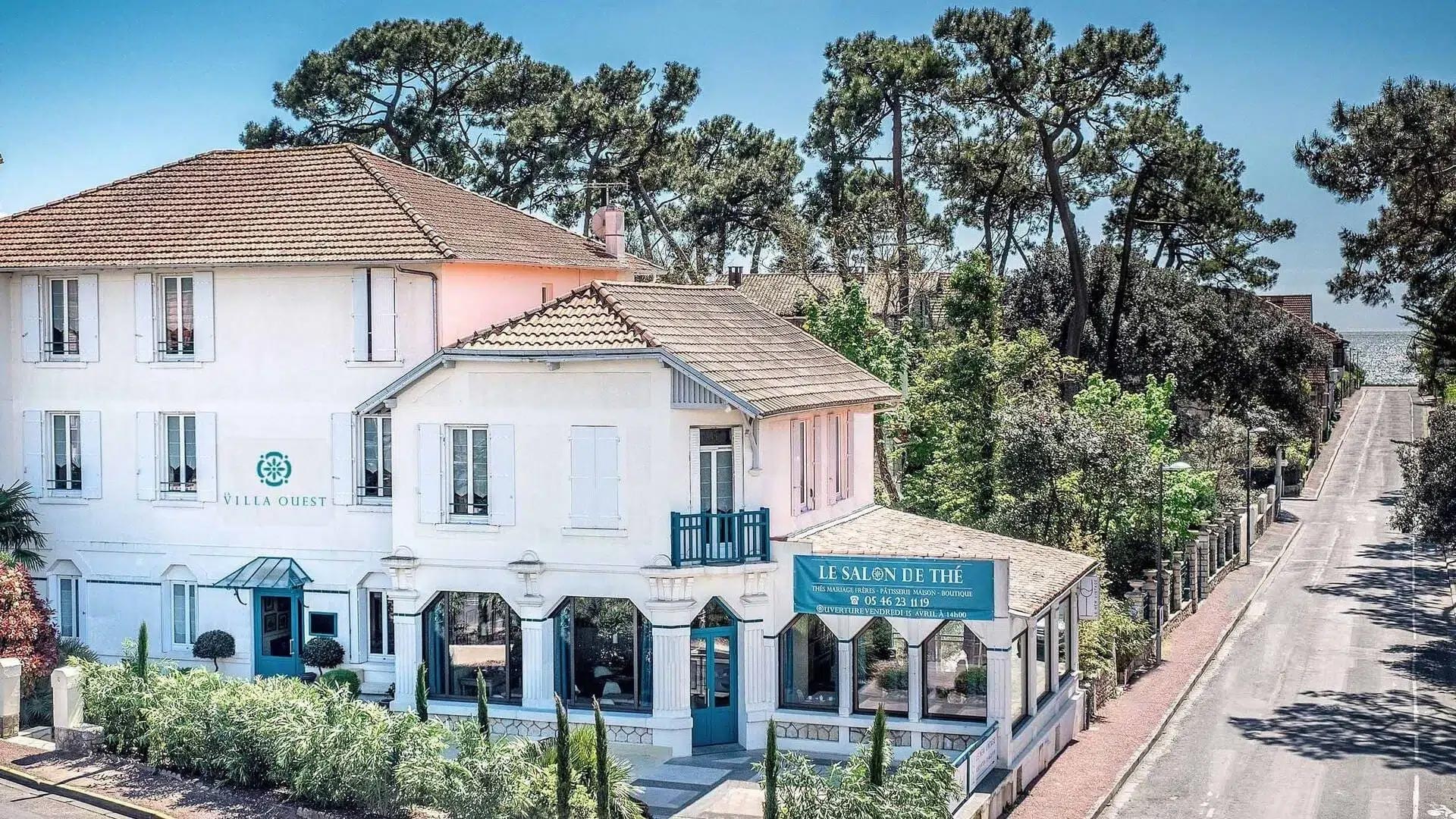 hotel la villa ouest en bord de mer