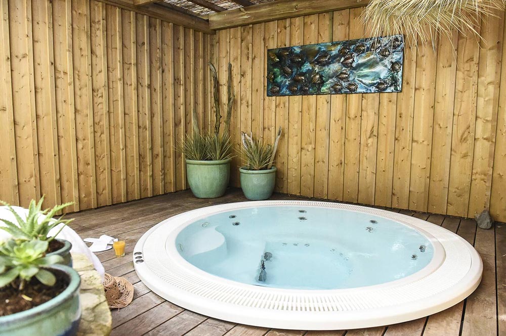 jaccuzzi spa luxe royan